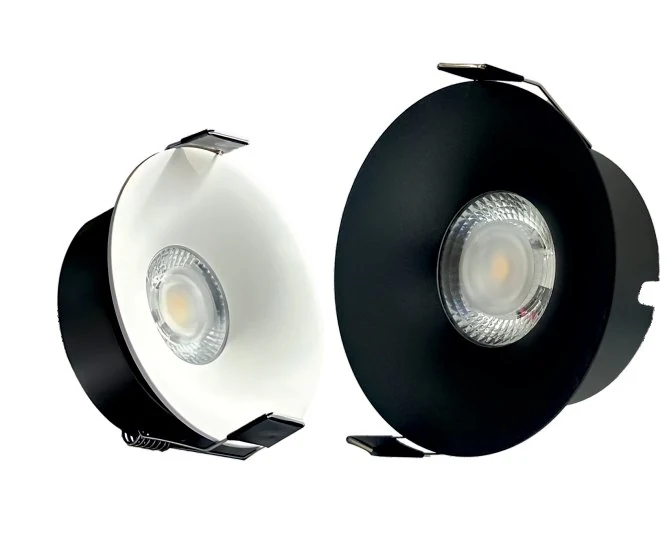 Focus Beam Reflector Spot — SOLID indoor LED lighting